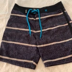 Men’s Hurley shorts NWOT